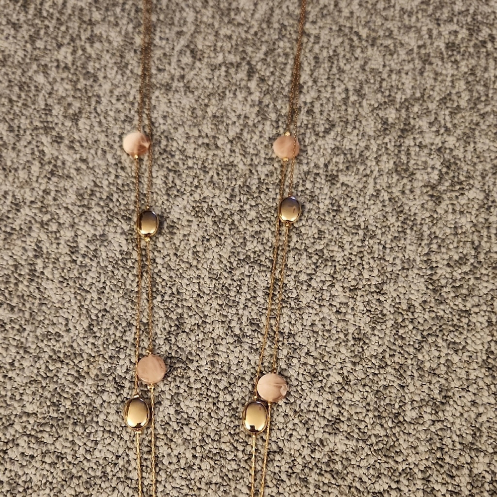 Banana Republic Elegant Bohemian Gold and Pink Necklace 32 Inchez - Picture 5 of 9
